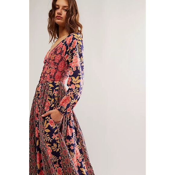 Free People / A New Way Maxi Dress / Boho Floral Patchwork Dress / Size Med - Picture 4 of 5